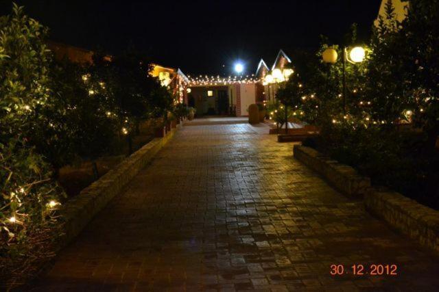 הוילה בלסטראטה Agriturismo Arabesque מראה חיצוני תמונה